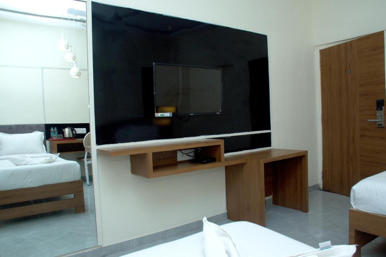 Santu Basil - An Eco Resort Bhavnagar Exterior foto