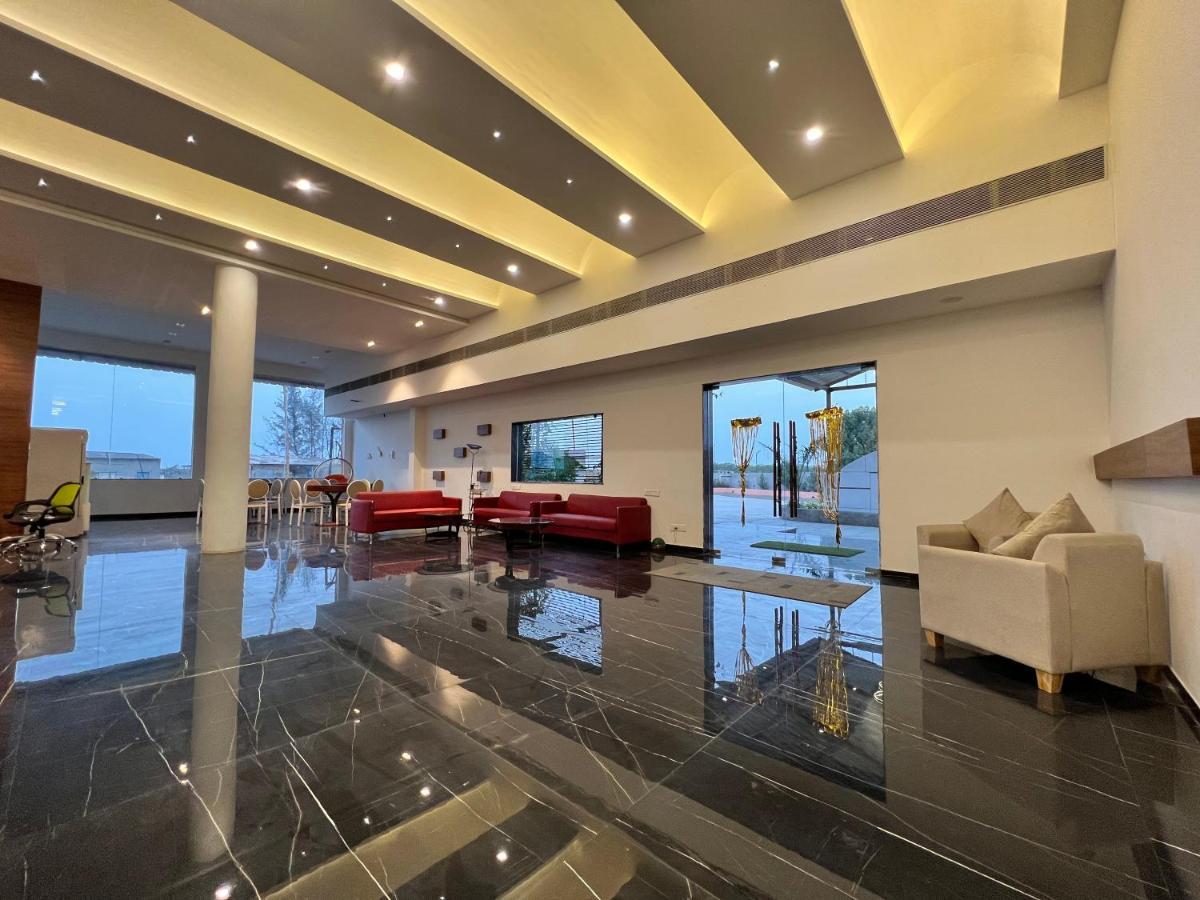 Santu Basil - An Eco Resort Bhavnagar Exterior foto